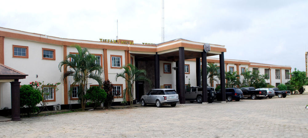 Tiffany Hotel And Towers Imogwu-Agwa Exterior foto